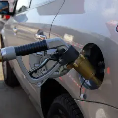Ile kosztuje litr gazu do samochodu? Sprawdź, czy warto przesiadać się na LPG!