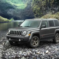 Jeep Patriot czy warto kupić? Wady, zalety i opinie użytkowników