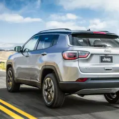 Ile kosztuje Jeep Compass? Sprawdź ceny, koszty i najlepsze oferty!