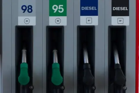 Ropa to benzyna czy diesel? Odkryj kluczowe różnice i wybór paliwa