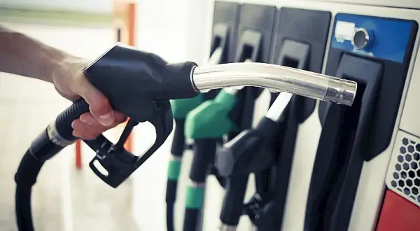 Diesel czy benzyna: co wybrać, aby zaoszczędzić na paliwie?