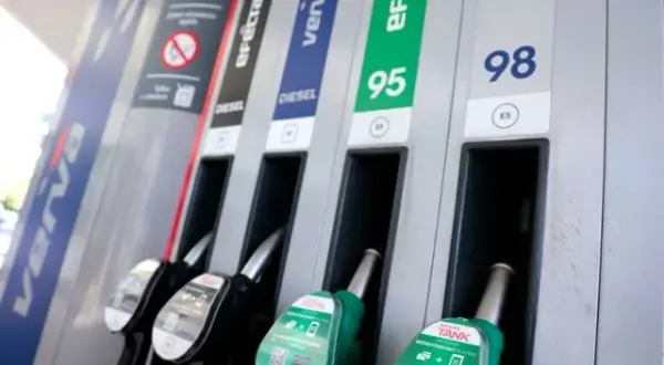 Efecta 95 benzyna czy diesel - który wybór jest bardziej opłacalny?