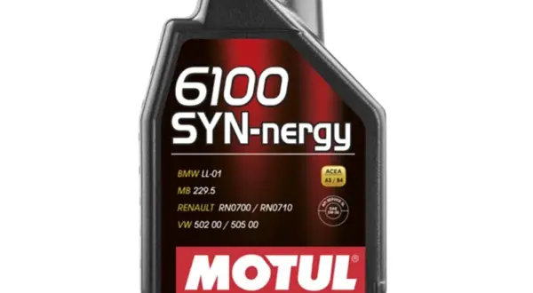 Motul 6100 5W30 – właściwości, opinie i porównanie z innymi olejami