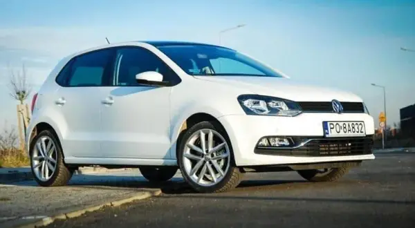 Ile pali Volkswagen Polo 1.2 benzyna? Sprawdź realne spalanie i oszczędności!